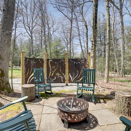 Pet-Friendly Pennsylvania Vacation Rental With Pool! Laughlintown Екстериор снимка