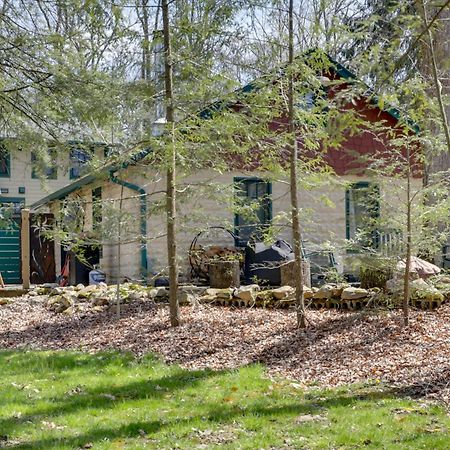 Pet-Friendly Pennsylvania Vacation Rental With Pool! Laughlintown Екстериор снимка