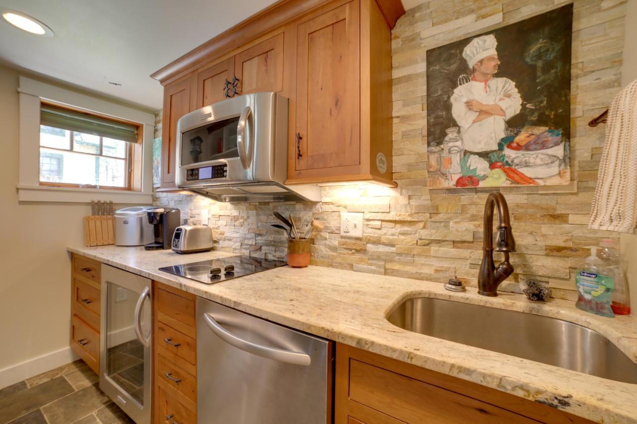 Pet-Friendly Pennsylvania Vacation Rental With Pool! Laughlintown Екстериор снимка